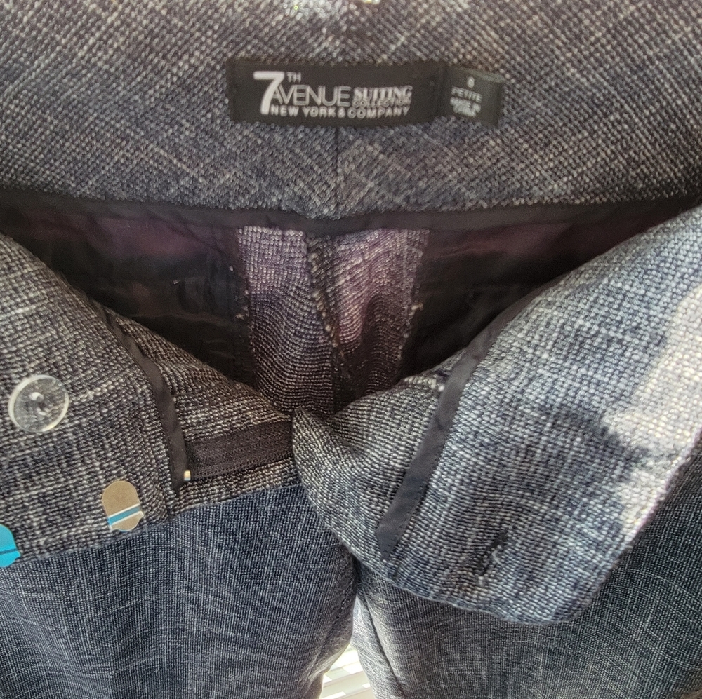 NEW YORK AND CO pants